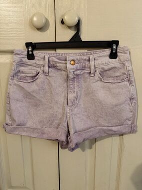 Universal Thread Lavender Wash Denim Roll-Cuff Shorts